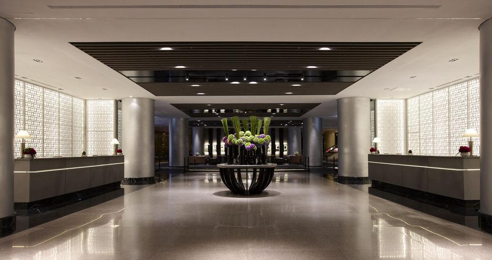 Regent Taipei Hotel Eksteriør billede The lobby of the hotel