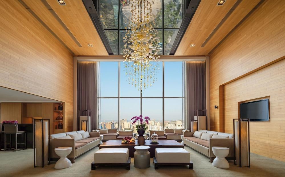 Regent Taipei Hotel Eksteriør billede The Sky Lounge
