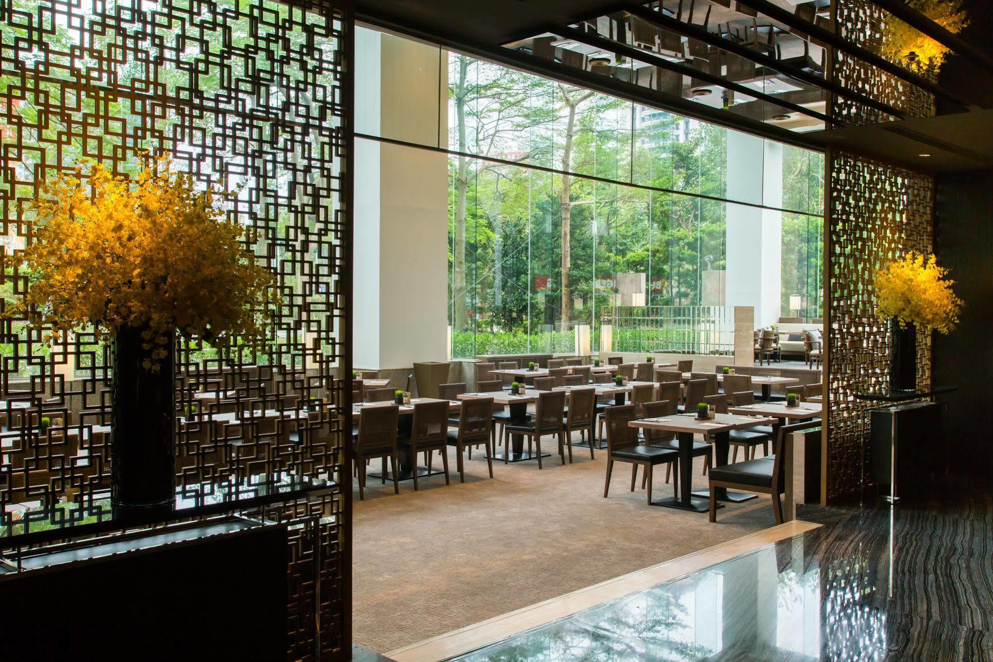 Regent Taipei Hotel Eksteriør billede The interior of the restaurant